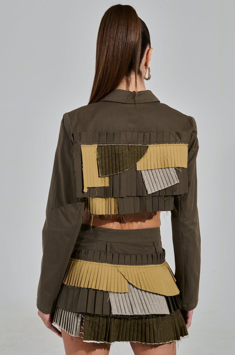 LET ME DOWN SLOWLY CROPPED BLAZER IN OLIVE