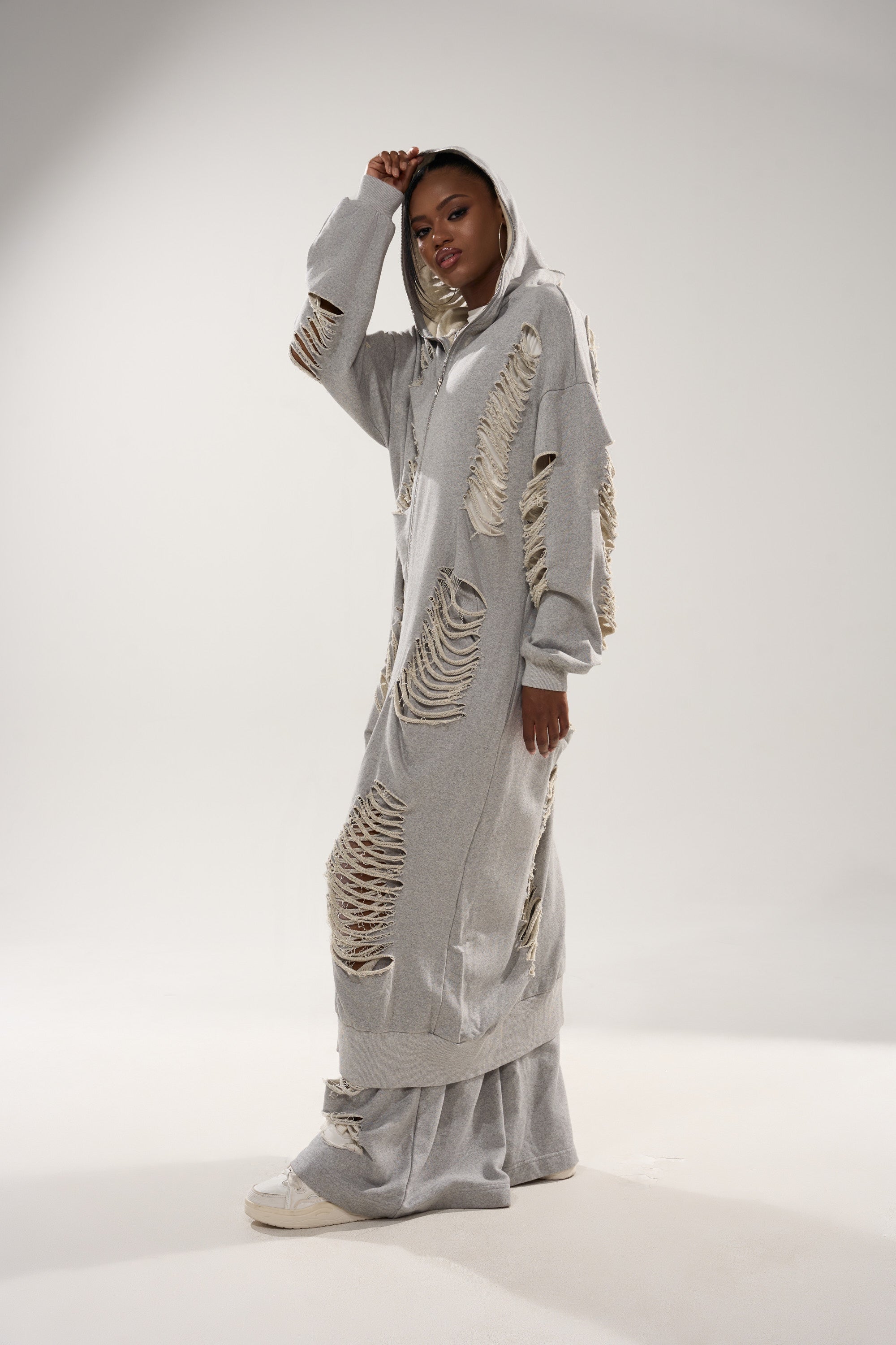 STRESS HIM OUT LONGLINE SWEATSHIRT