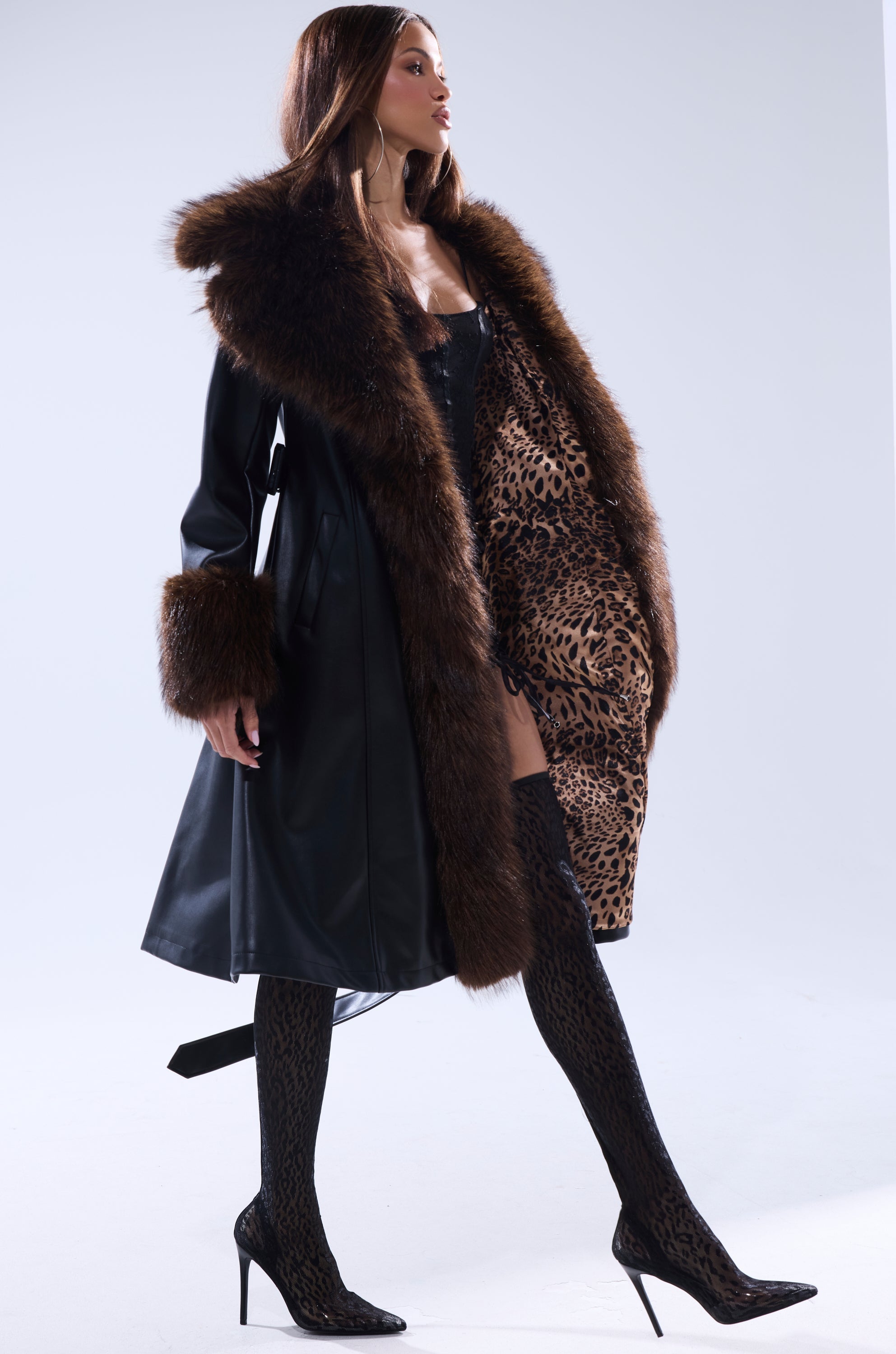 MAIN SQUEEZE FUR TRIM TRENCH