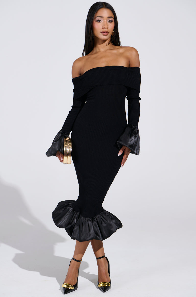 BACK IN A MINUTE KNIT MIDI DRESS