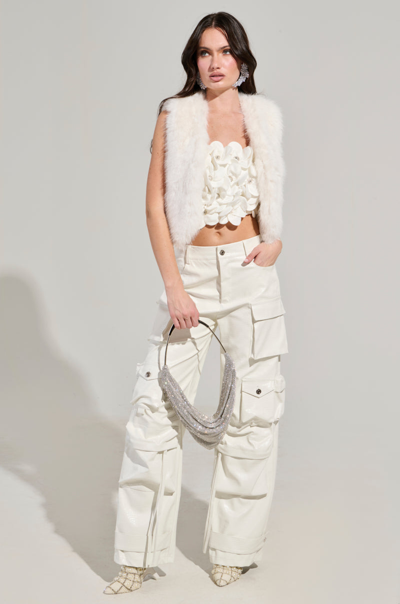 LIGHTS OUT FAUX FUR VEST IN WHITE