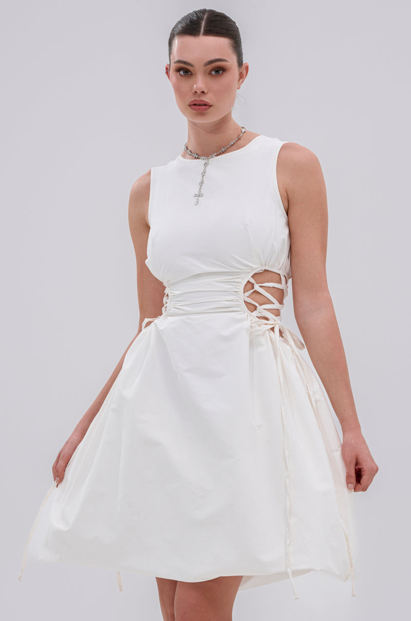 ALINA LACE UP DETAIL MAXI DRESS IN WHITE