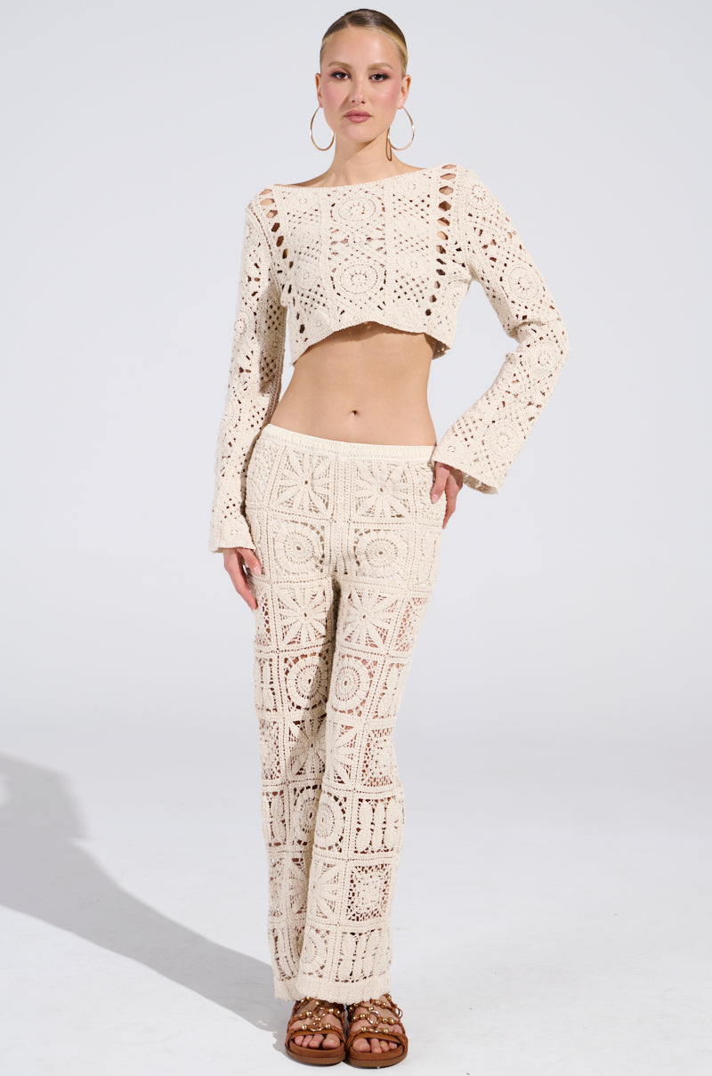 CROCHET KNIT CROP TOP