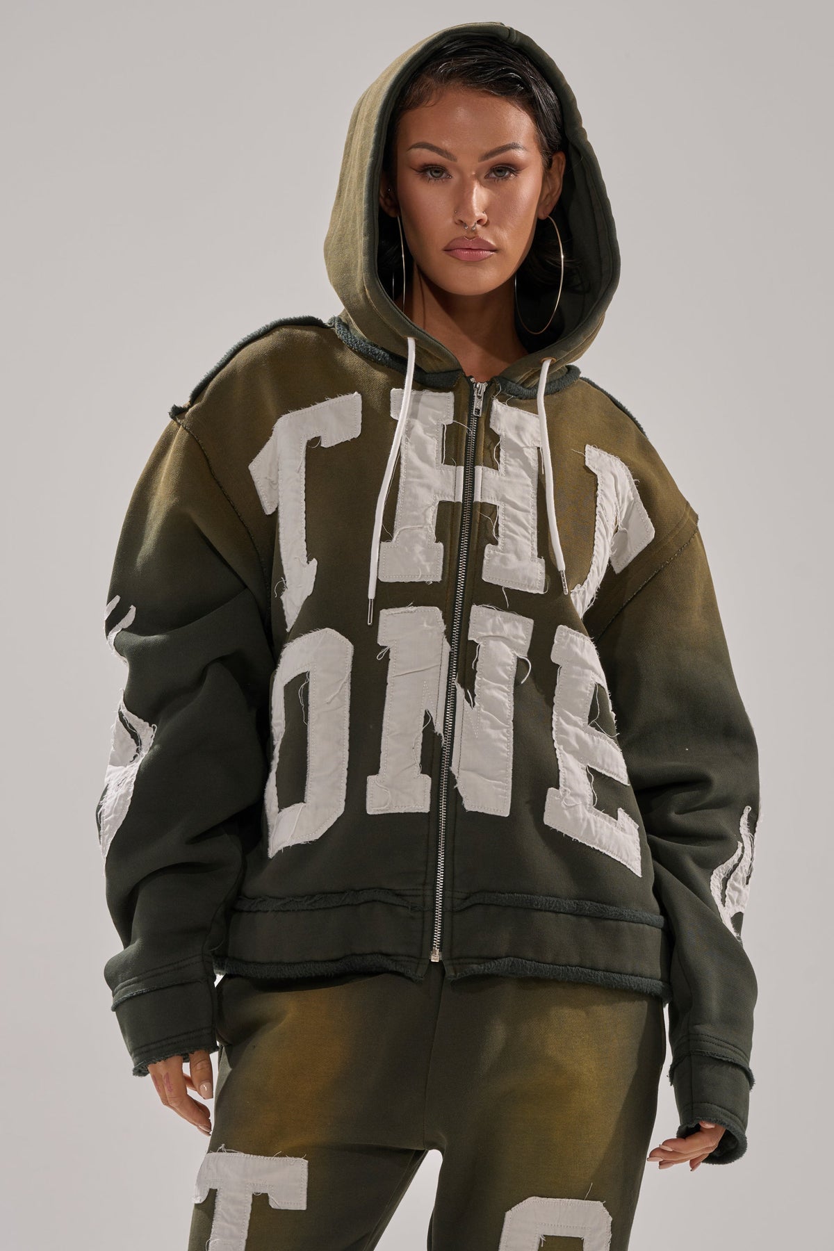 THE ONLY ONE ZIP SWEATSHIRT