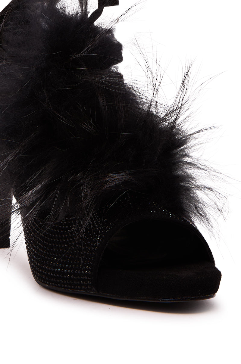 AZALEA WANG ANTIRI BLACK SPARKLE AND FUR SANDAL