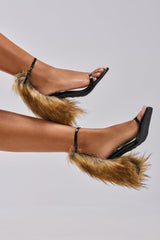 AZALEA WANG ARETTE BLACK SANDAL WITH BROWN FUR