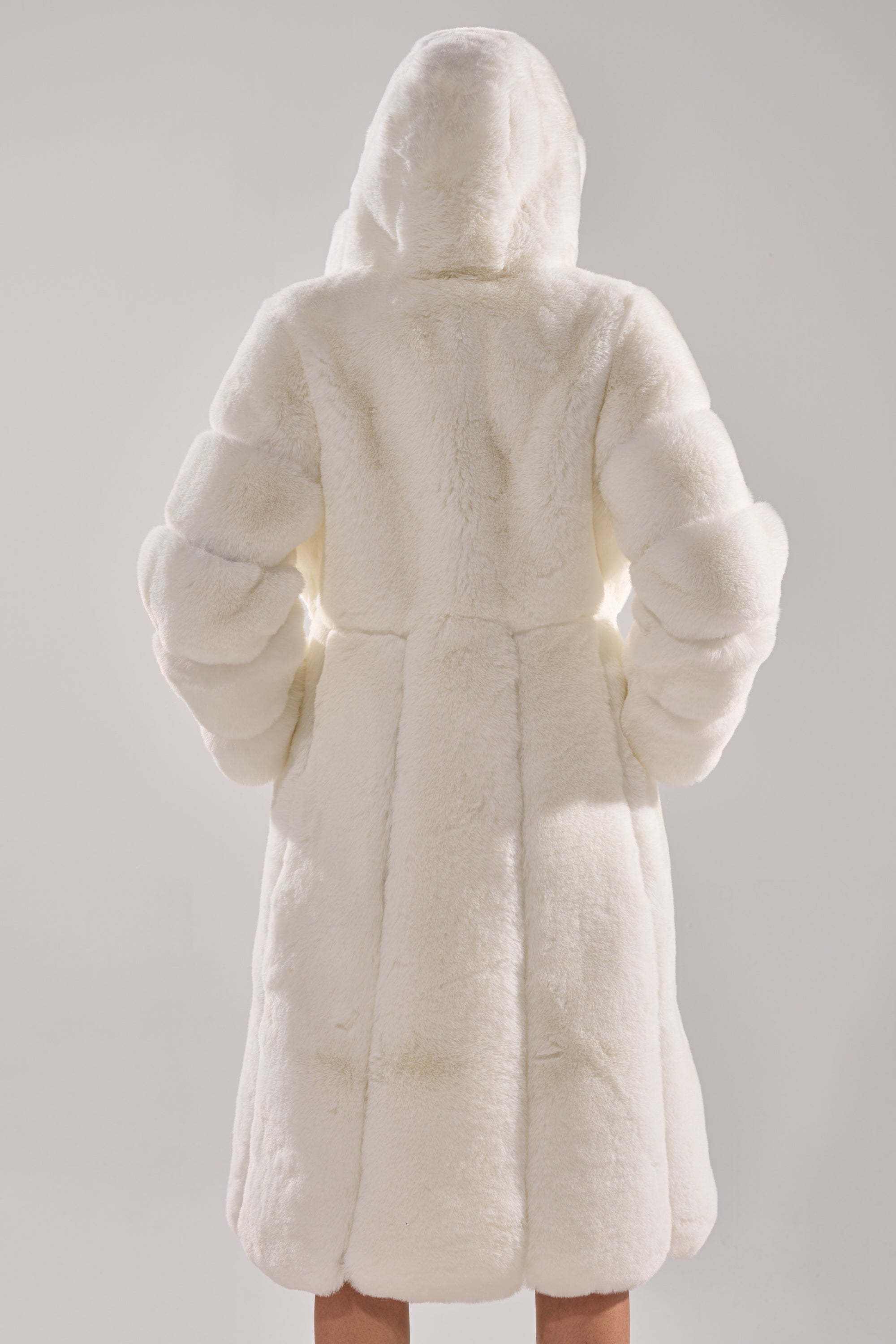 BERLIN HOODED FAUX FUR IN WHITE
