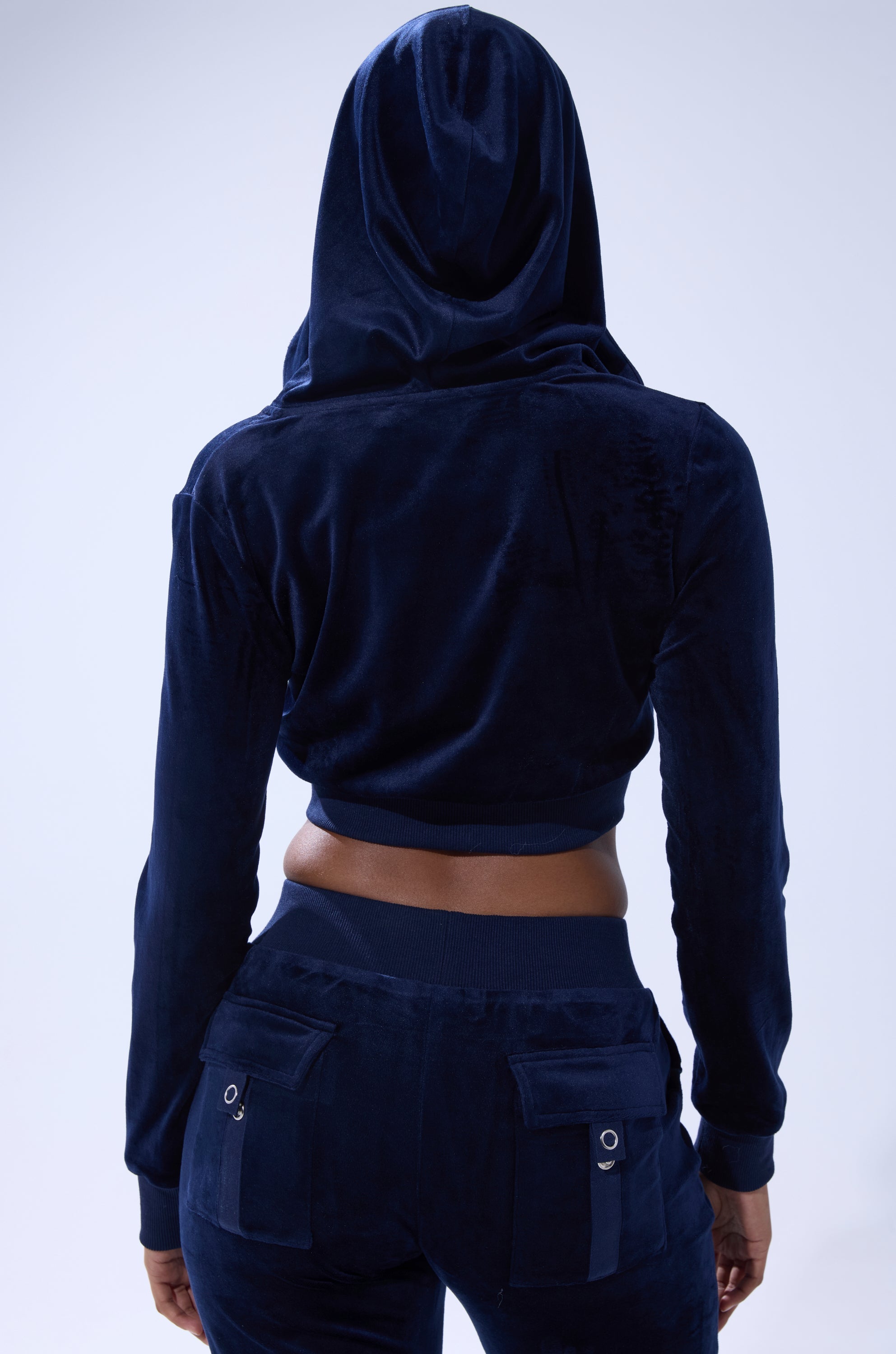 TAYLOR VELOUR FITTED ZIP UP IN NAVY