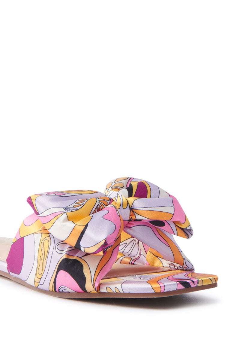 BREEZY SCARF FLAT SANDAL IN FUCHSIA