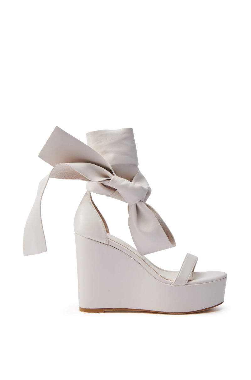 AZALEA WANG EMEKA BONE WEDGE SANDAL