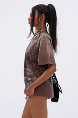 HUMANITY OVERSIZED GRAPHIC TEE