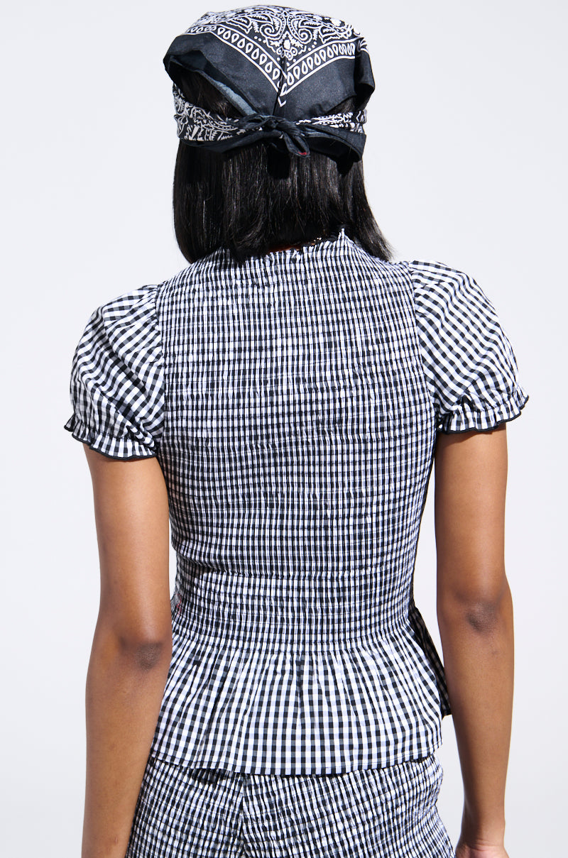 FLOWER CHILD RUFFLE TOP