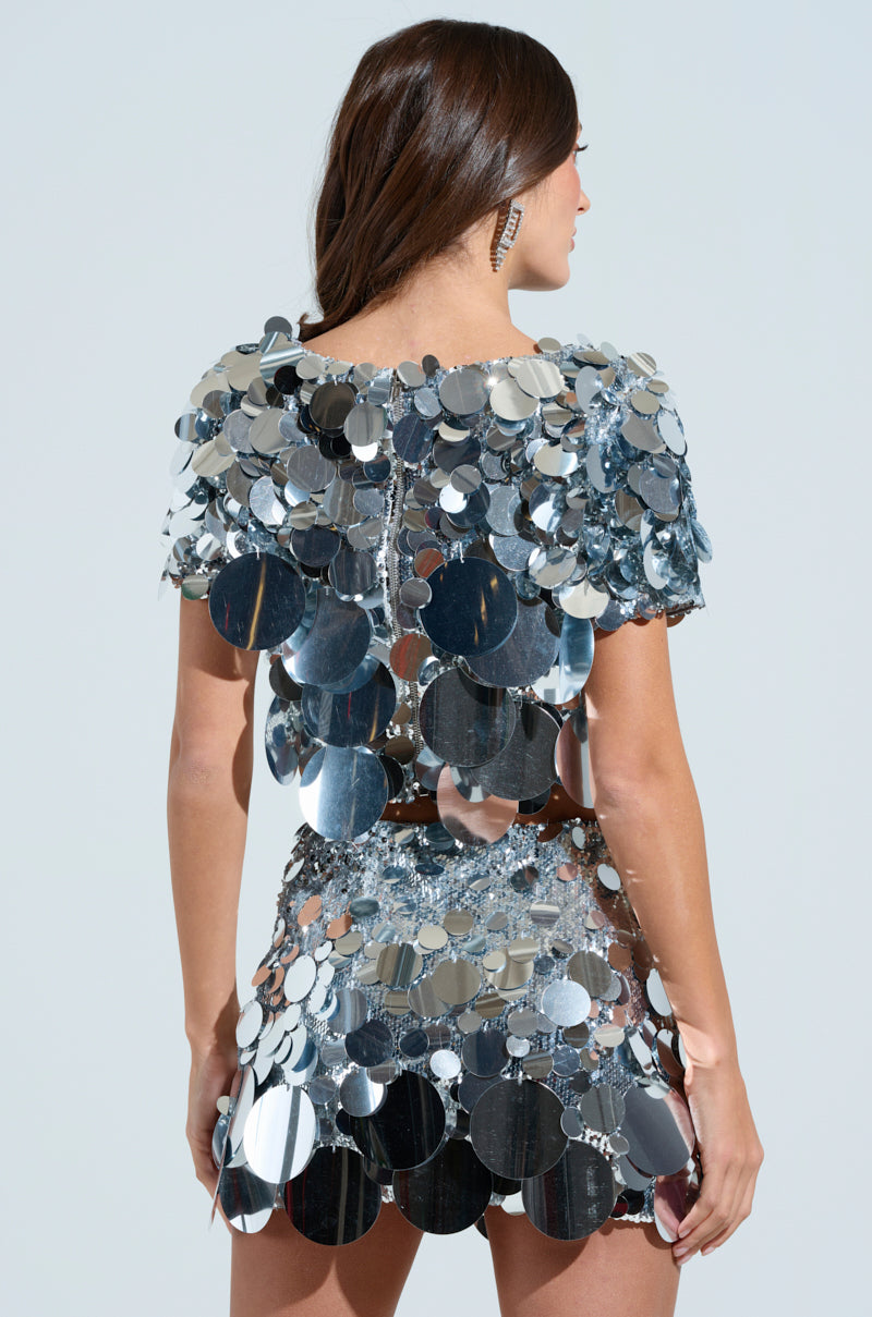 COUNTDOWN TO MIDNIGHT TOP