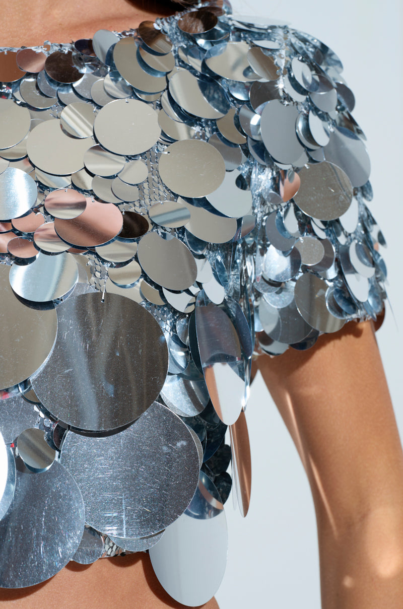 COUNTDOWN TO MIDNIGHT TOP