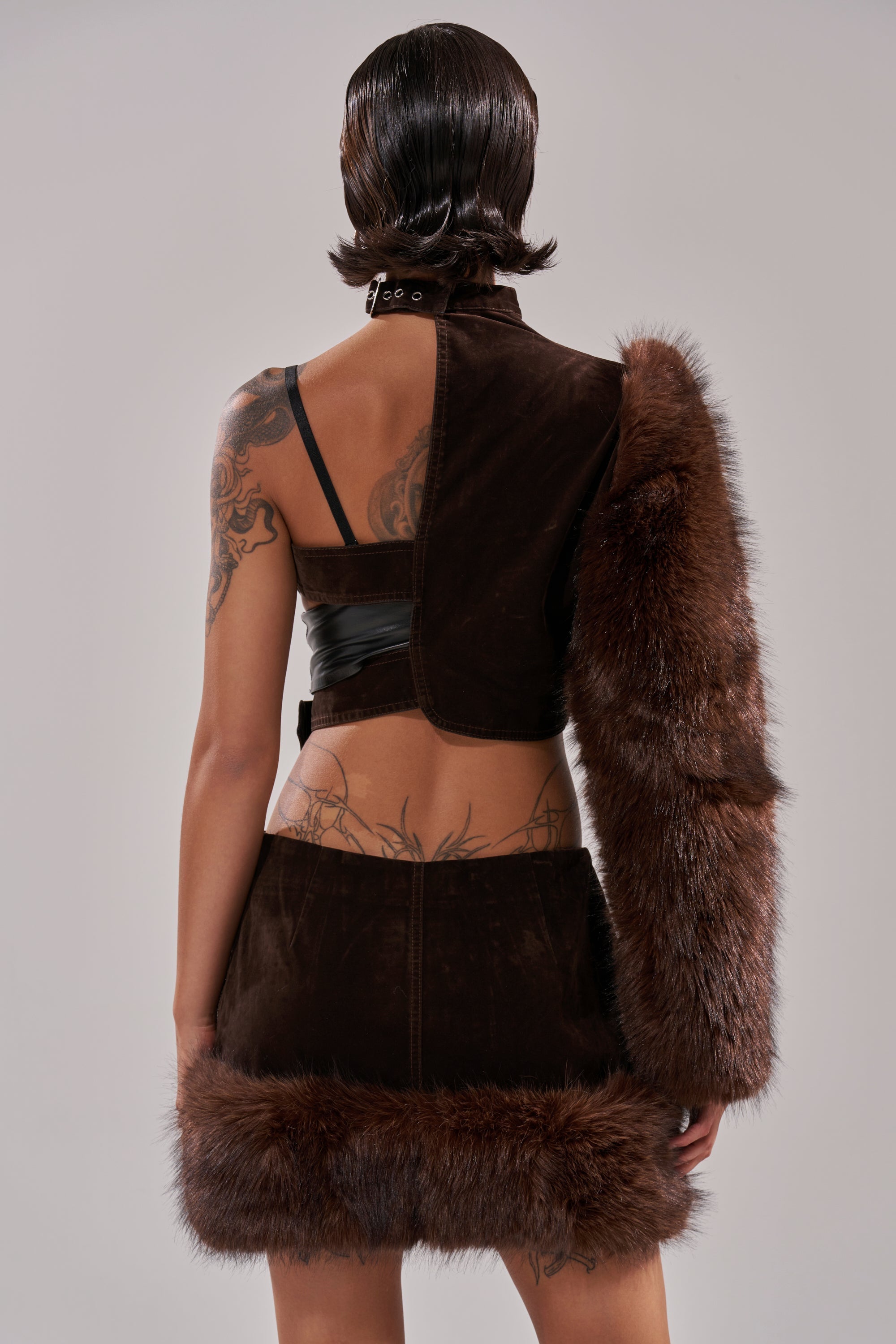 WILD SIDE SINGLE SLEEVE FUR TOP