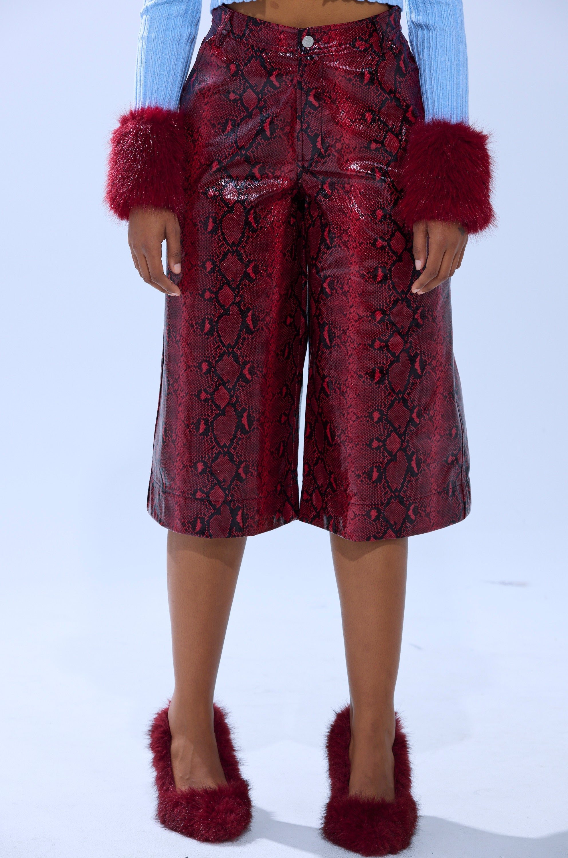 EXTRA IS MY MIDDLE NAME SNAKE BERMUDA SHORT