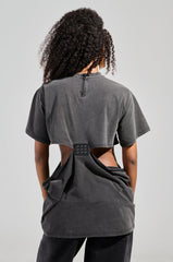 GIRL BOSS MOMENTS CUT OUT T-SHIRT