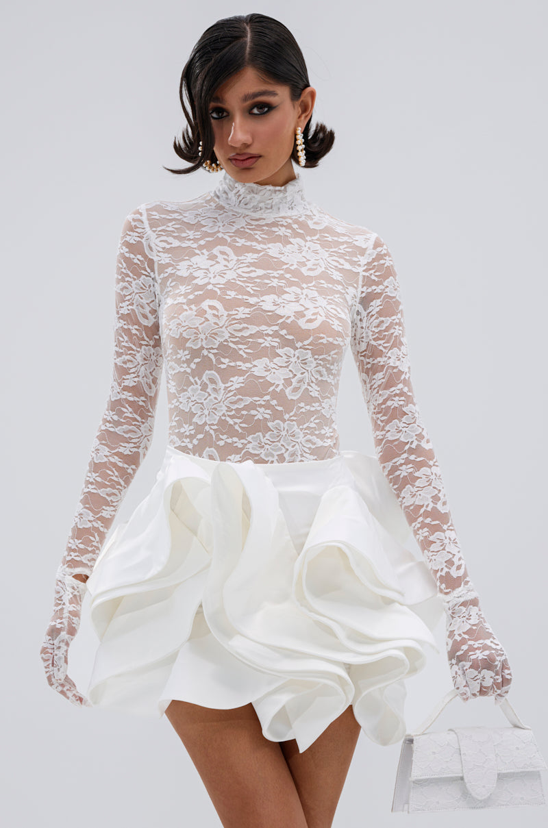 I'M A STAR LACE GLOVE BODYSUIT