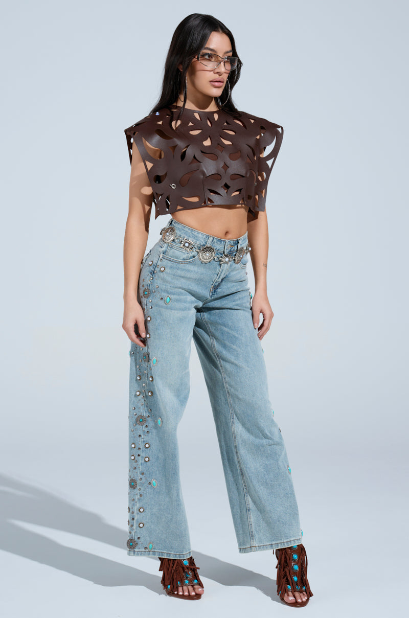 LAY LOW CUT OUT BLOUSE