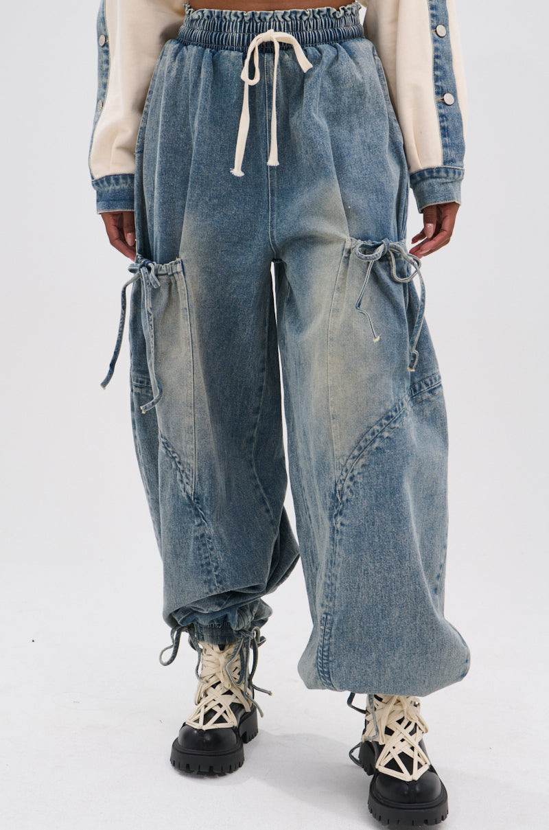 RELAX WITH WITH ME JOGGER