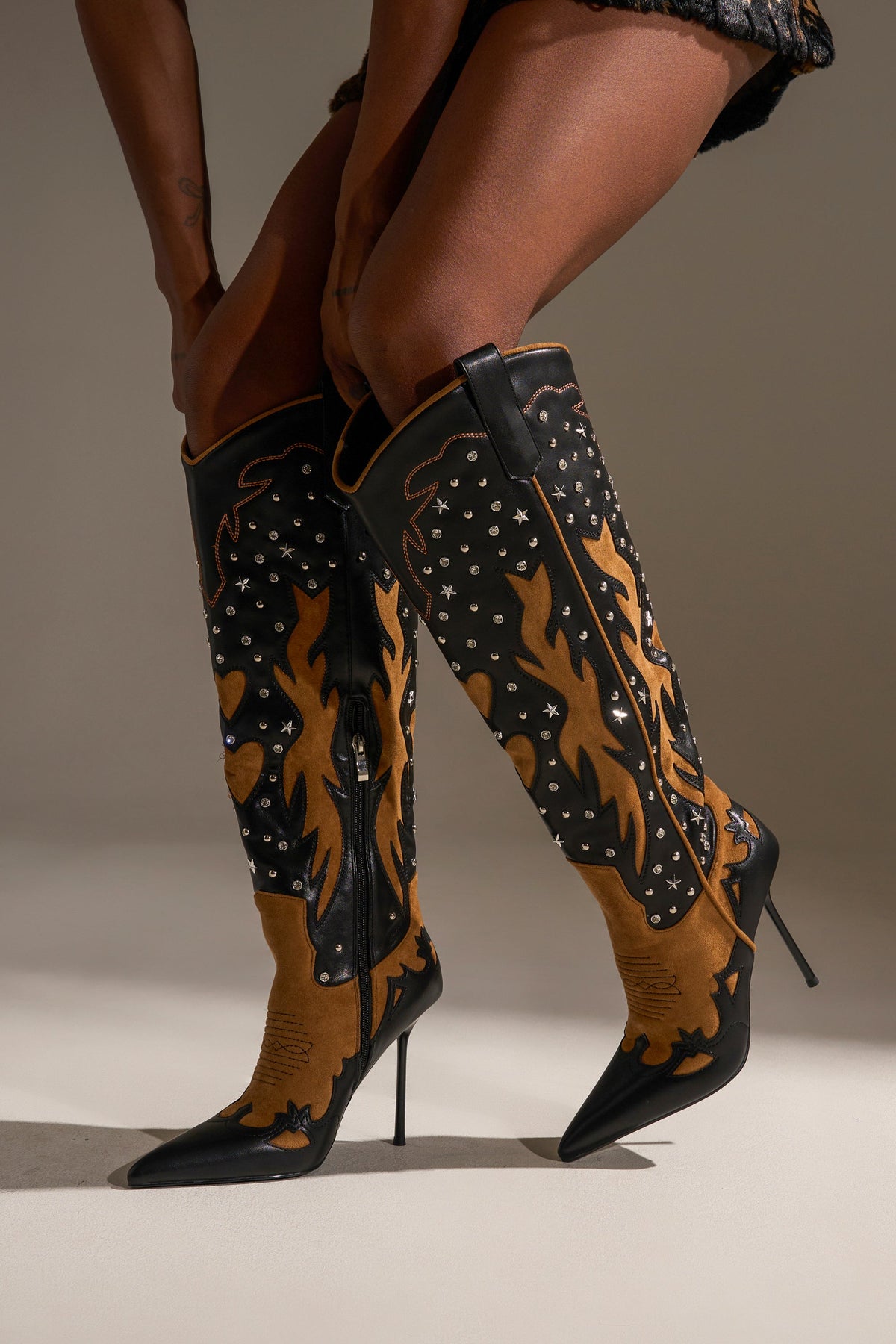 AKIRA GOLD KALPANAS BLACK MULTI STILETTO WESTERN BOOT