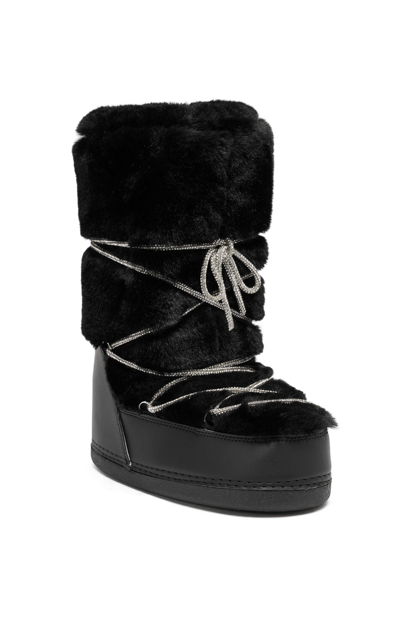 AZALEA WANG KARMELA BLACK FUR MOON BOOT