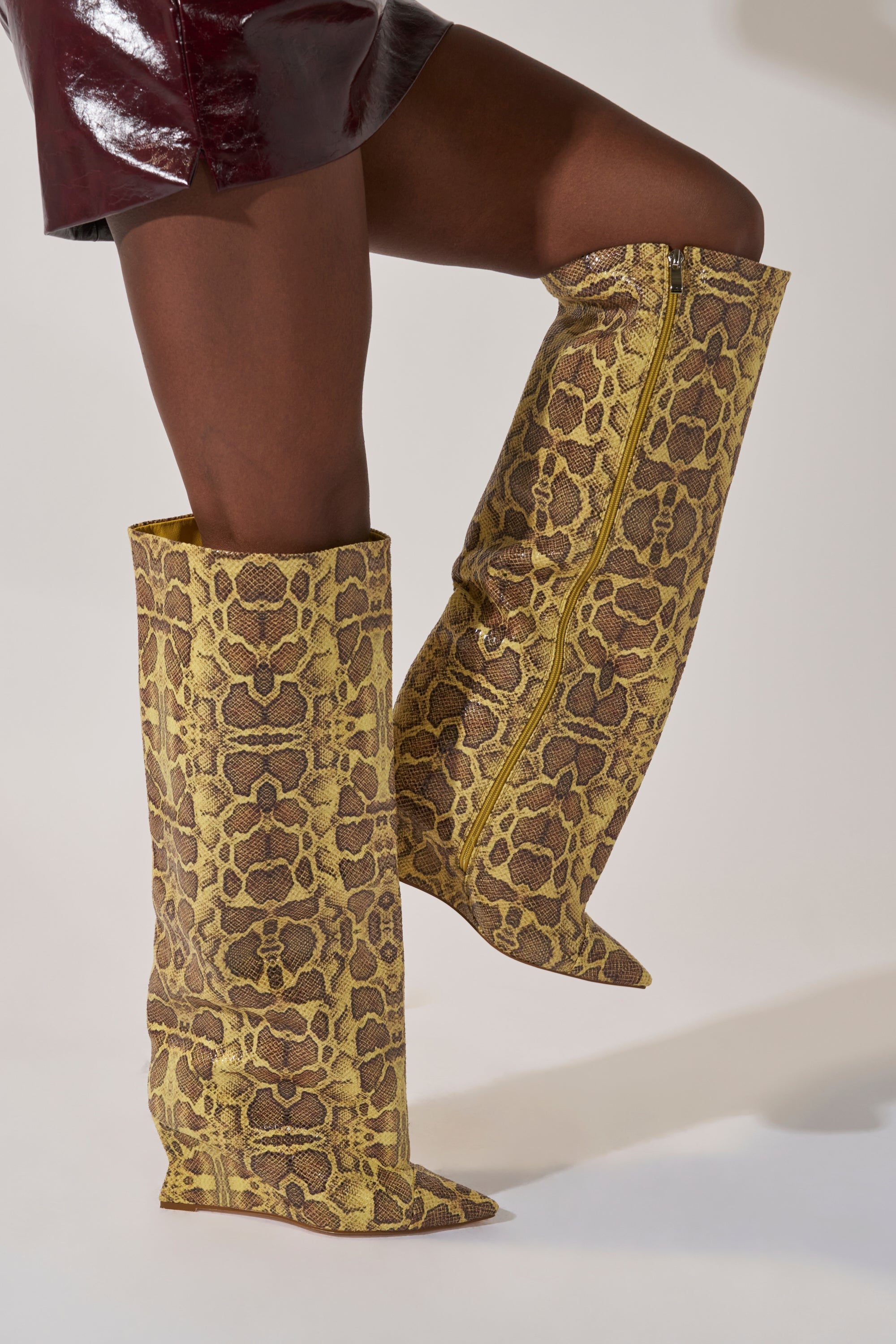 AZALEA WANG KENYA YELLOW SNAKE PRINT KNEE HIGH WEDGE BOOT