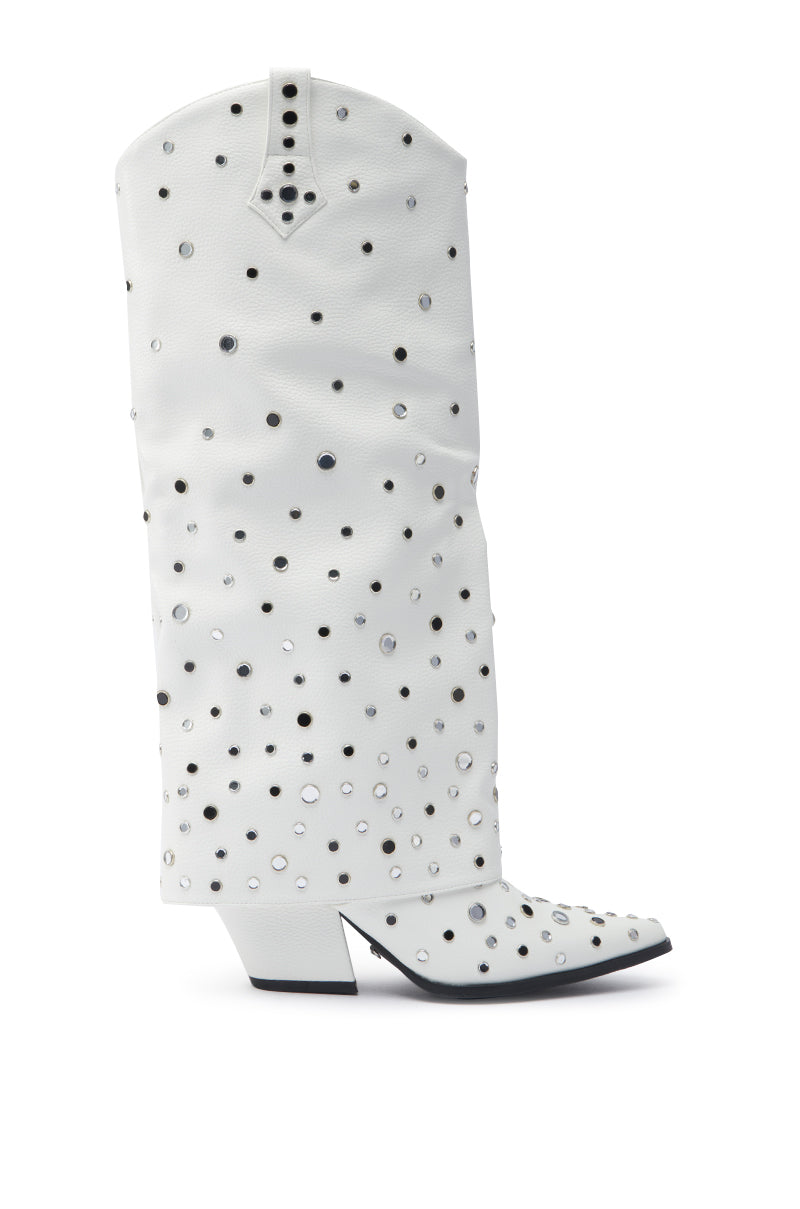 AZALEA WANG MADLOCK WHITE EMBELLISHED WESTERN BOOT