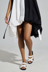 AKIRA NESSAROSE WHITE SANDAL