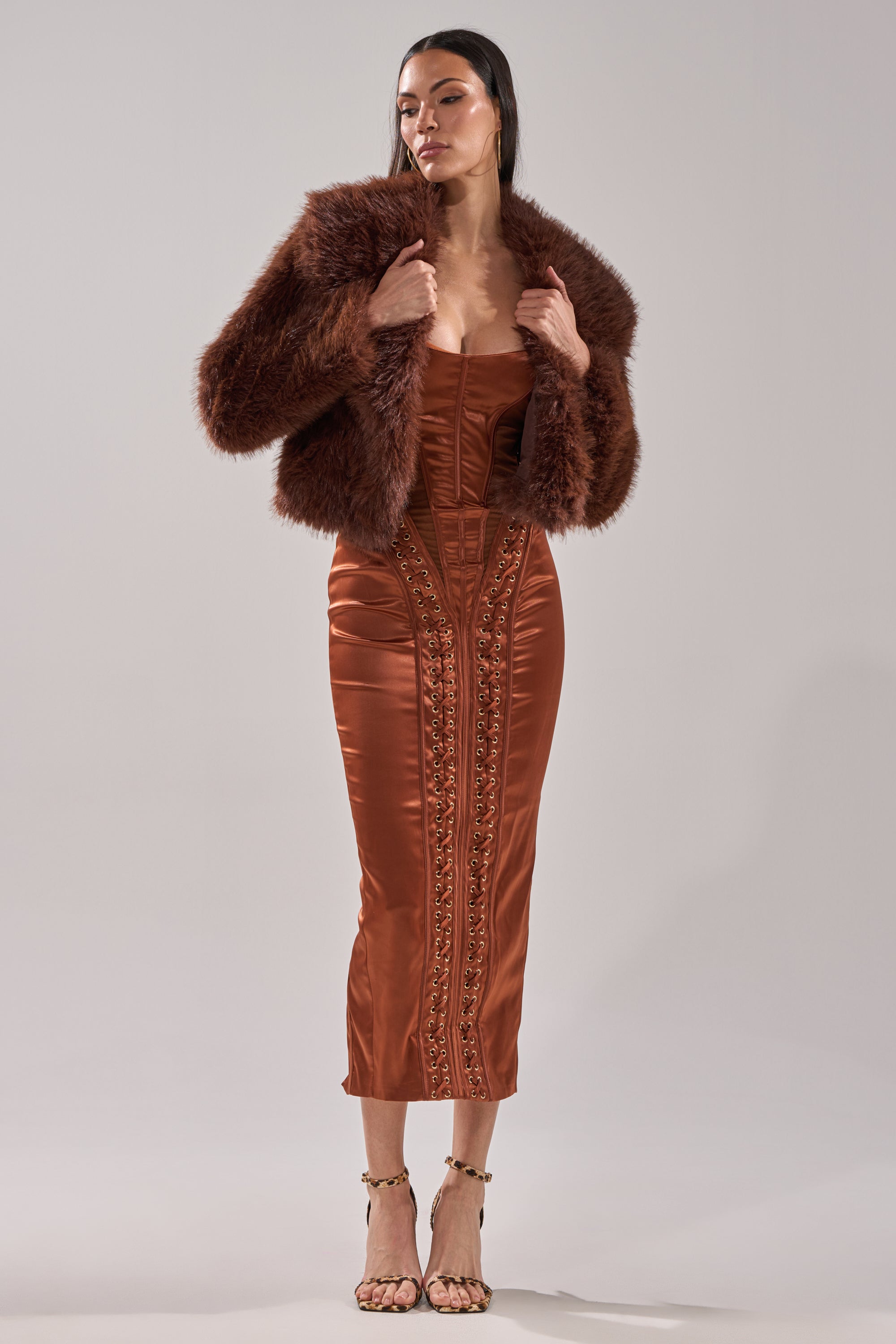 POPPY CROPPED FAUX FUR IN BROWN