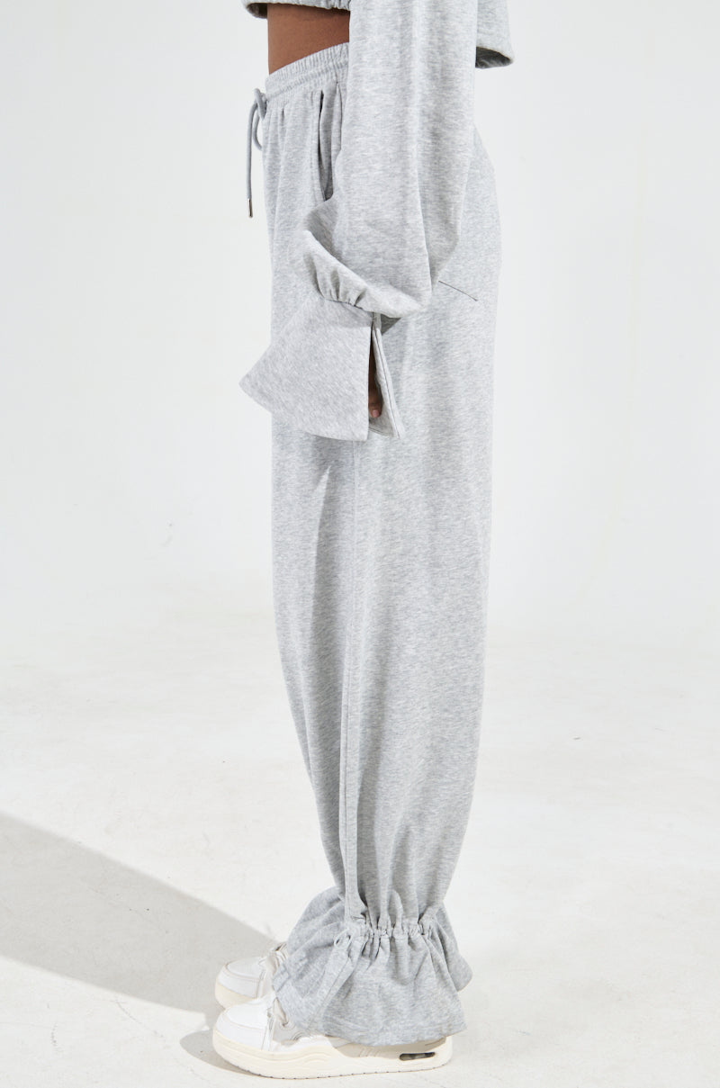 A CALM FLEX JOGGER PANT IN HEATHER GREY