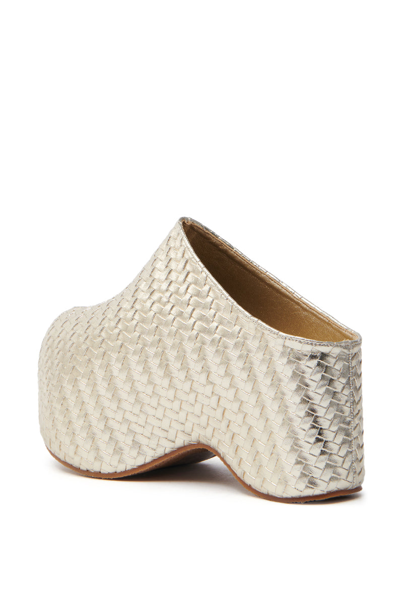 AZALEA WANG TEATREE GOLD WOVEN CLOG