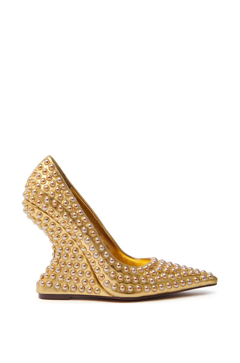 AZALEA WANG TERYN GOLD WEDGE PUMP