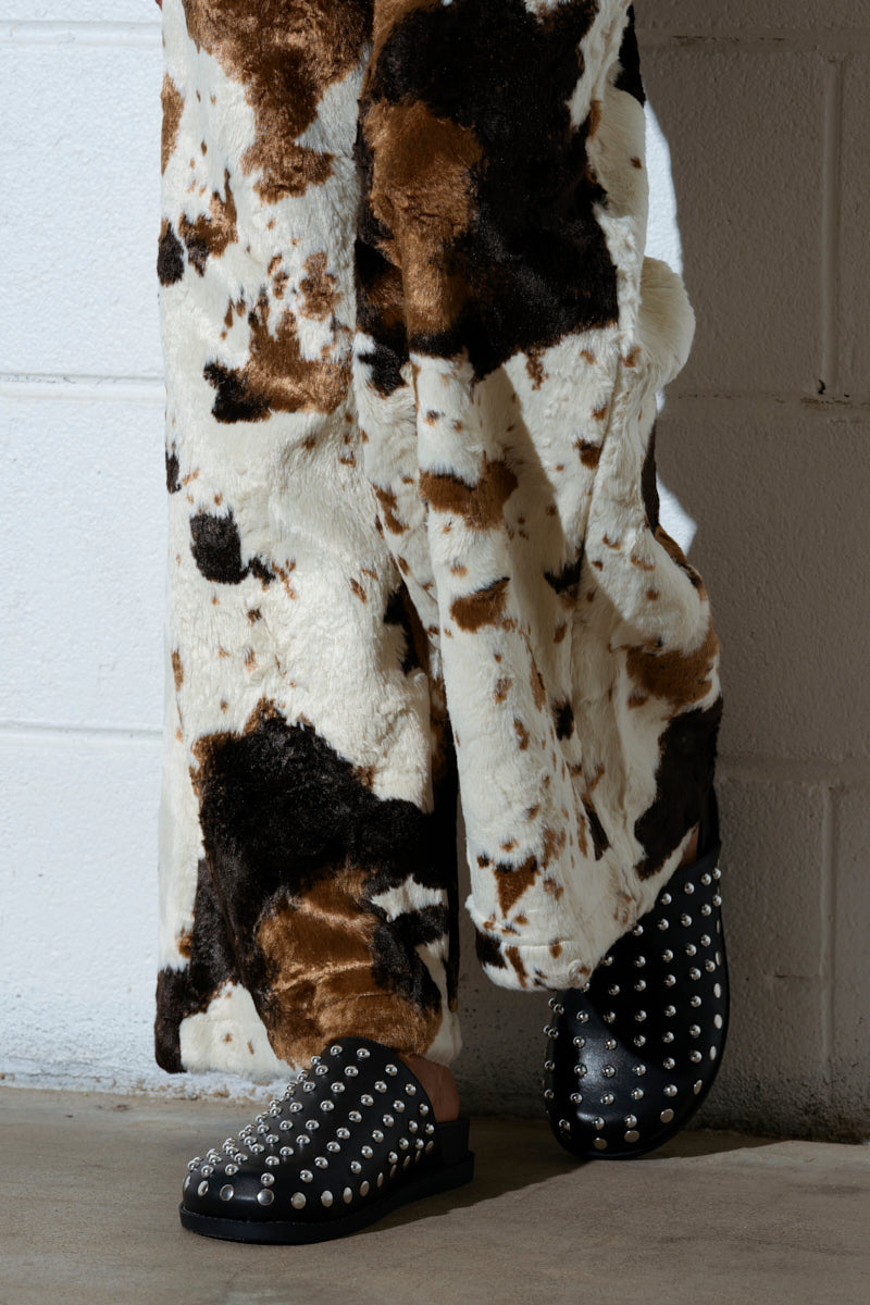 AZALEA WANG TRAVERSE BLACK CLOG