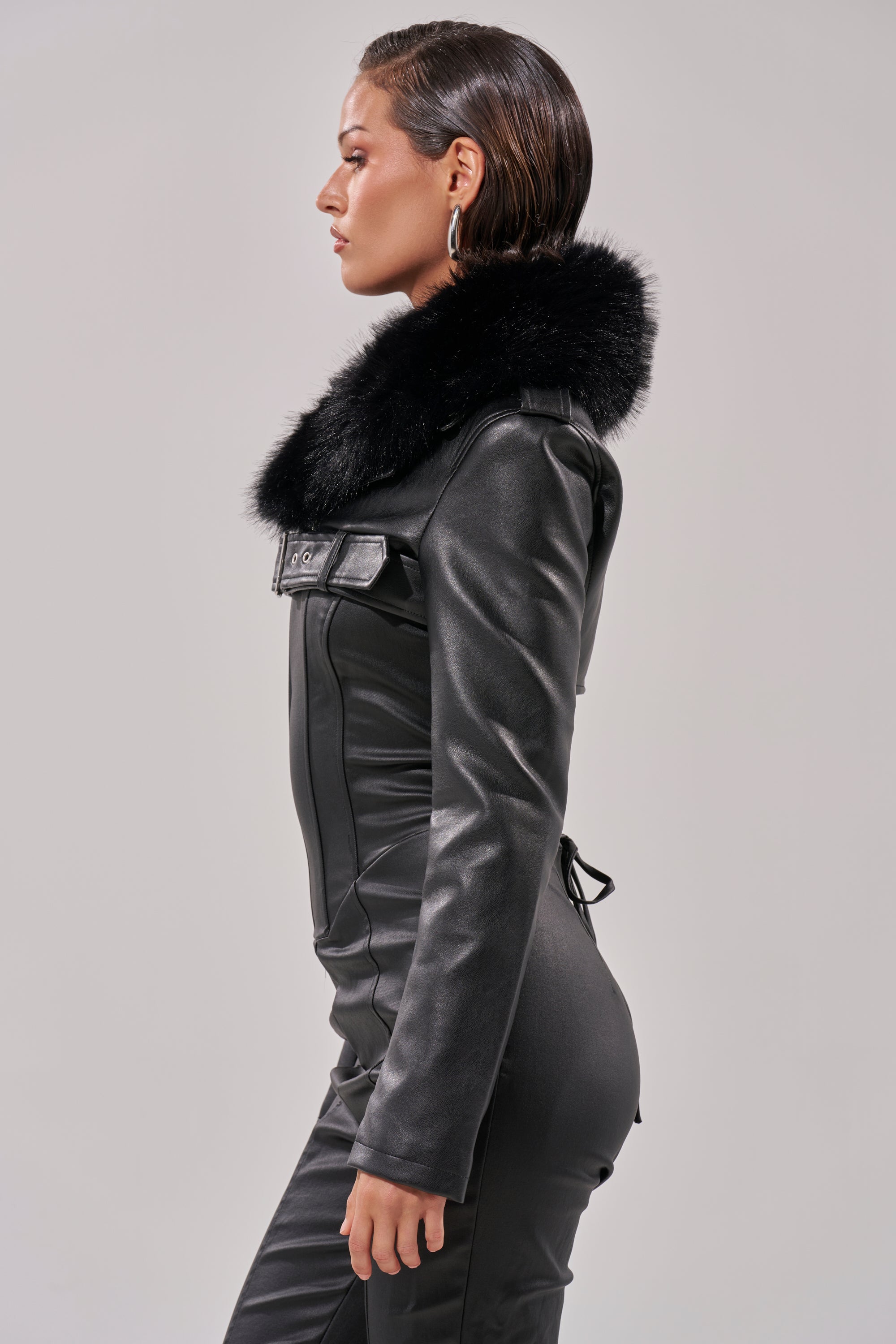 HALF MY HEART ULTRA CROPPED MOTO WITH FUR COLLAR