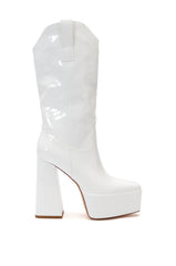 AZALEA WANG KACEY CHUNKY PATENT WESTERN BOOT IN WHITE