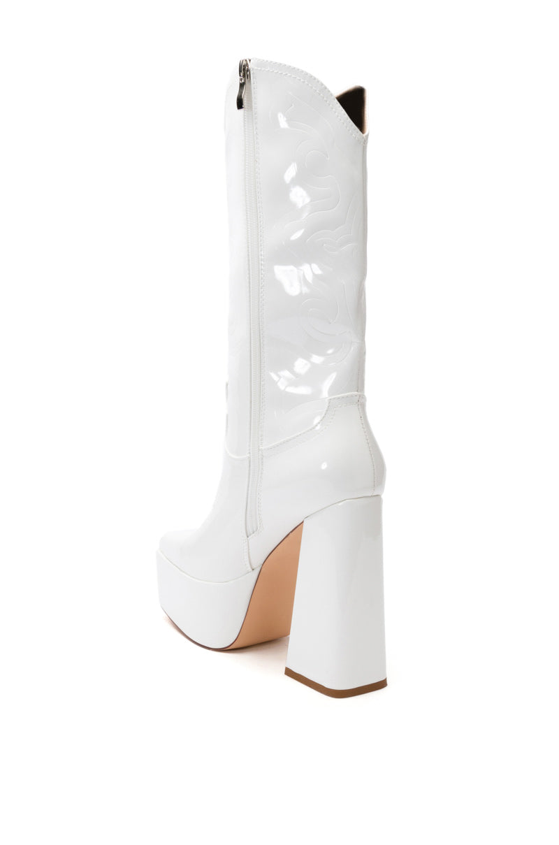 AZALEA WANG KACEY CHUNKY PATENT WESTERN BOOT IN WHITE