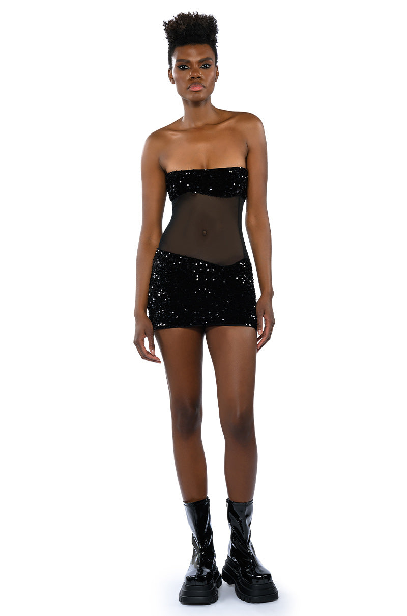 ENJOY THE VIEW MESH PANEL DRESS