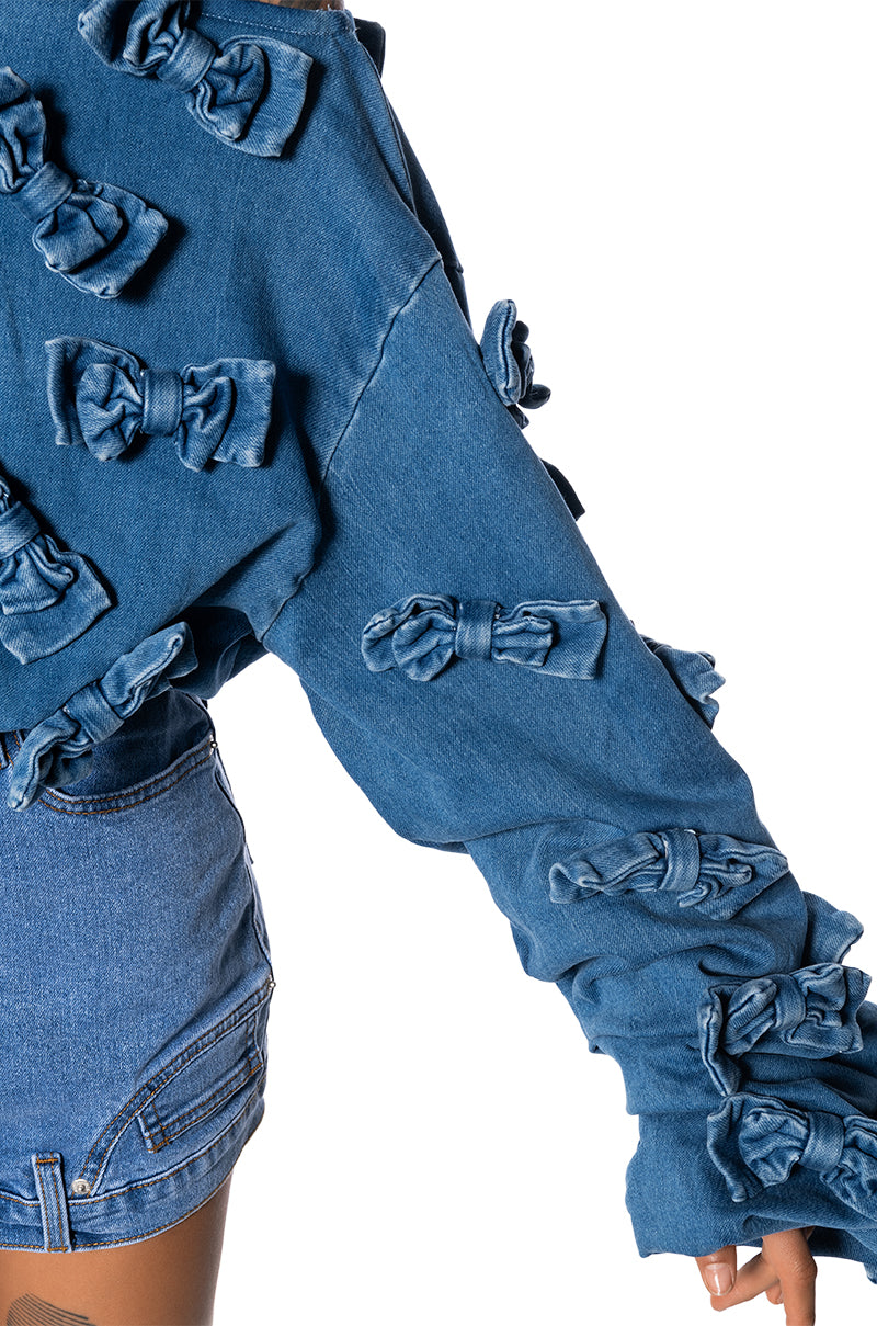 TIE ME UP OFF THE SHOULDER SWEATSHIRT